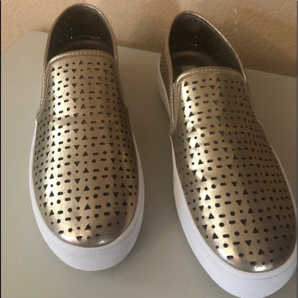 Steve Madden gold sneakers